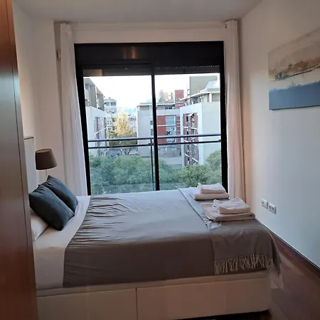 Modern Apartment, With Parking, Close To The Beach!! Apartment *