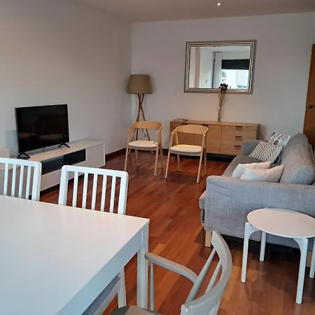 Appartamento Modern Apartment, With Parking, Close To The Beach!!