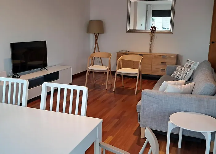 Apartamento Modern Apartment, With Parking, Close To The Beach!!